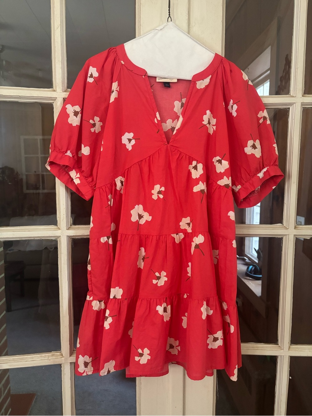 Universal Thread Red Floral V-Neck Tiered Babydoll Tunic dress